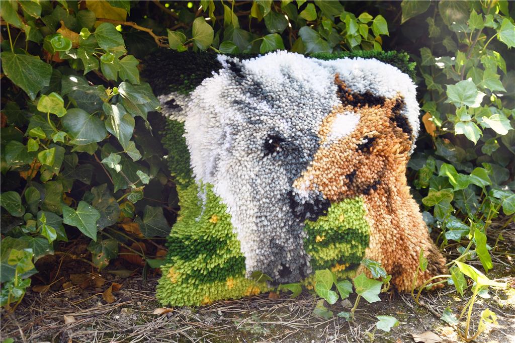 "Horse & Foal" Latch Hook Kit